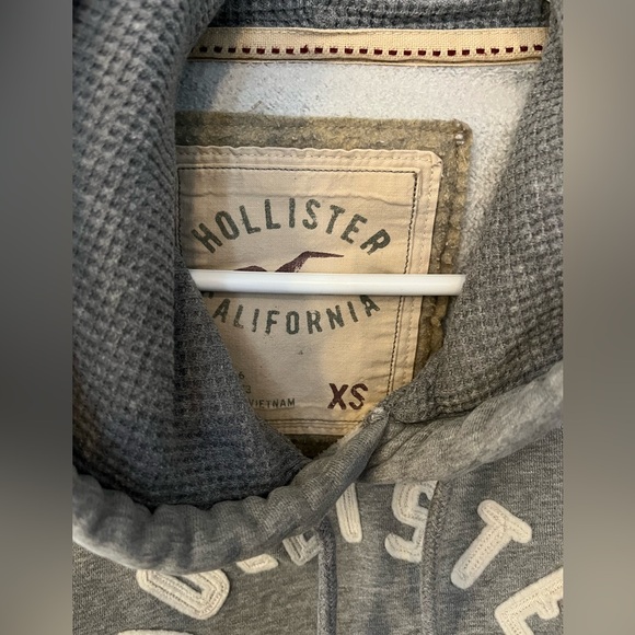 Women’s Hollister Hoodie XS - Picture 2 of 3